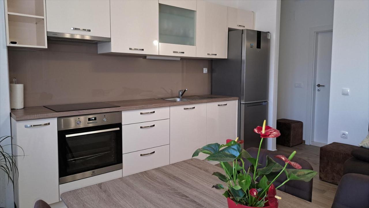 Holiday Apartman Kaštela Exteriör bild
