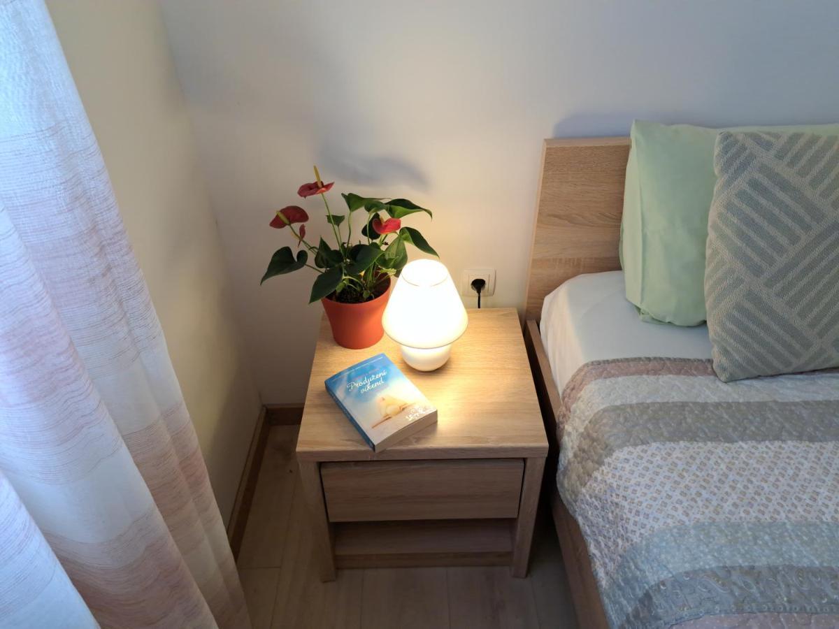 Holiday Apartman Kaštela Exteriör bild